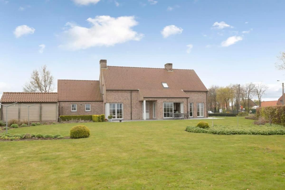 Villa Huswell - Family House With A Beautiful View In Damme Bruges Esterno foto