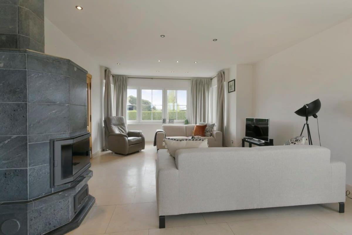 Villa Huswell - Family House With A Beautiful View In Damme Bruges Esterno foto