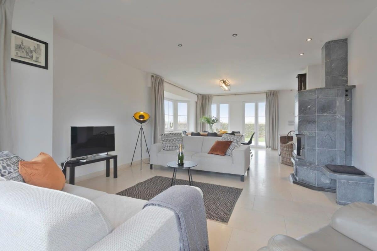 Villa Huswell - Family House With A Beautiful View In Damme Bruges Esterno foto